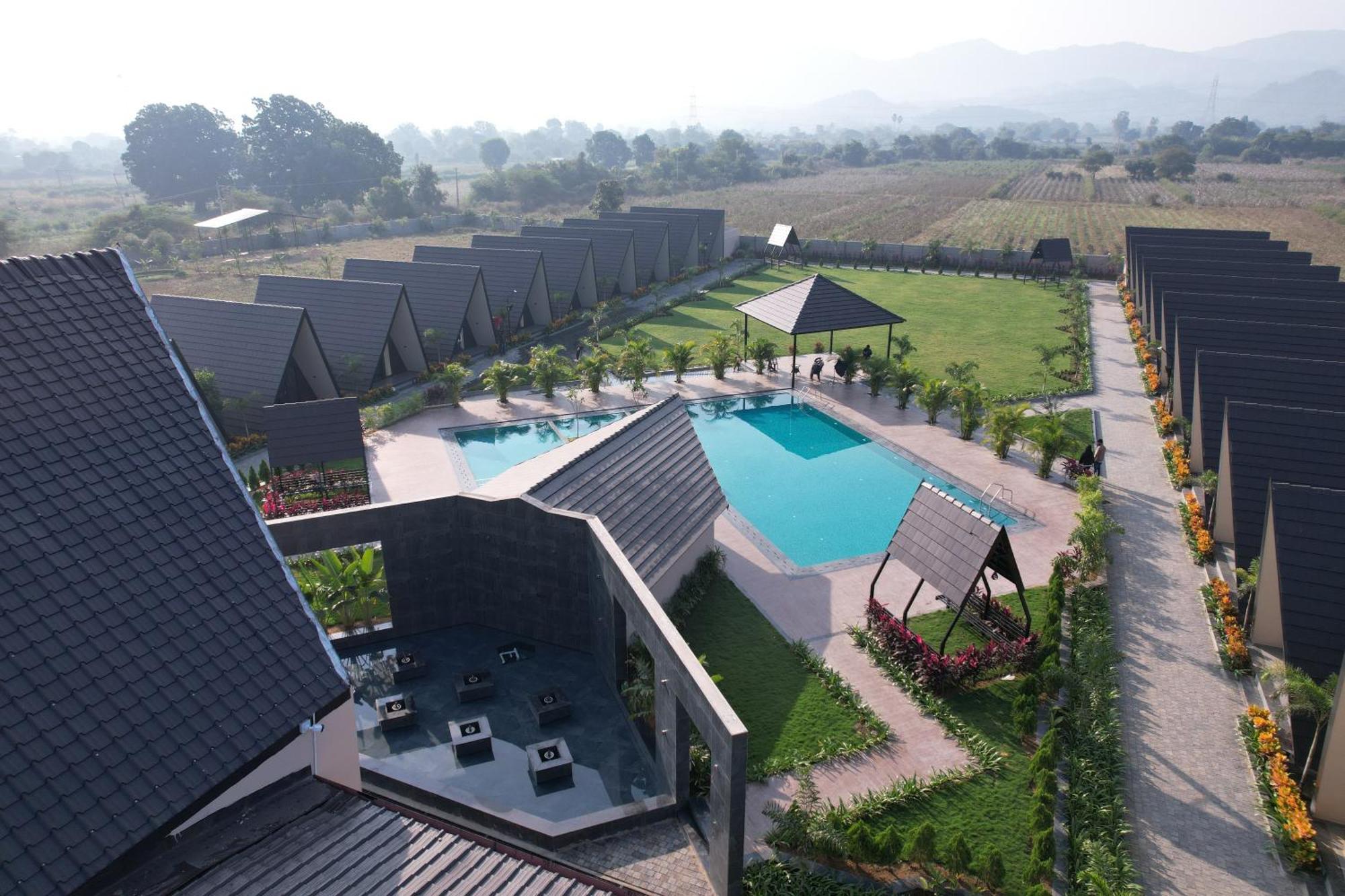 Regenta Resort Vindhyachal, Statue Of Unity Kevadia Exterior foto