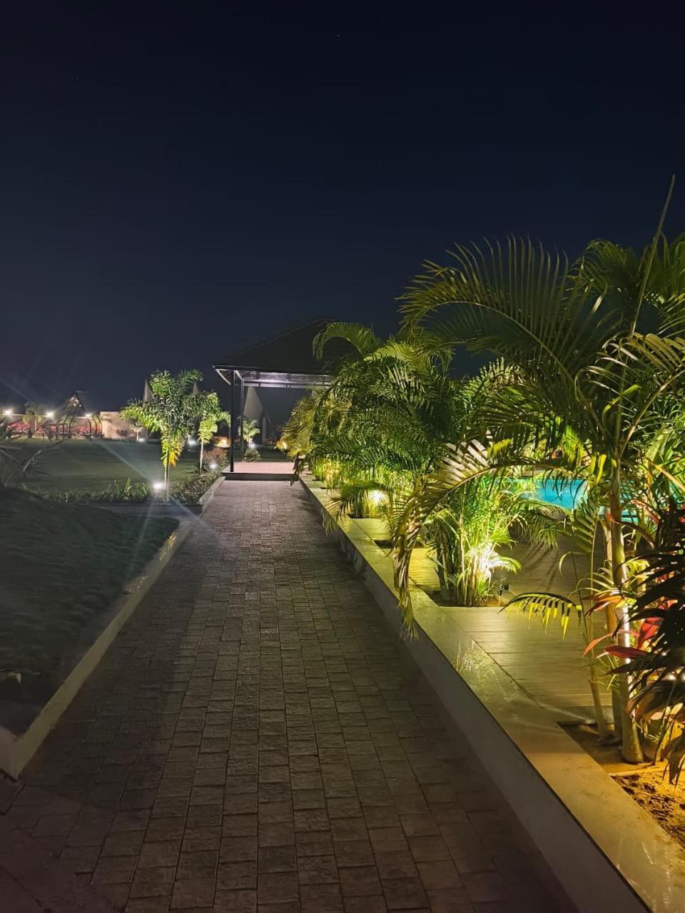 Regenta Resort Vindhyachal, Statue Of Unity Kevadia Exterior foto